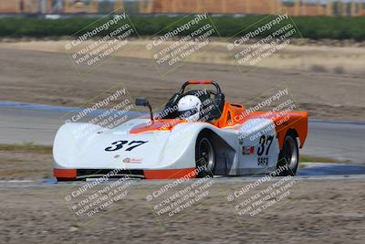 media/Apr-30-2022-CalClub SCCA (Sat) [[98b58ad398]]/Group 3/Race (Grapevine)/